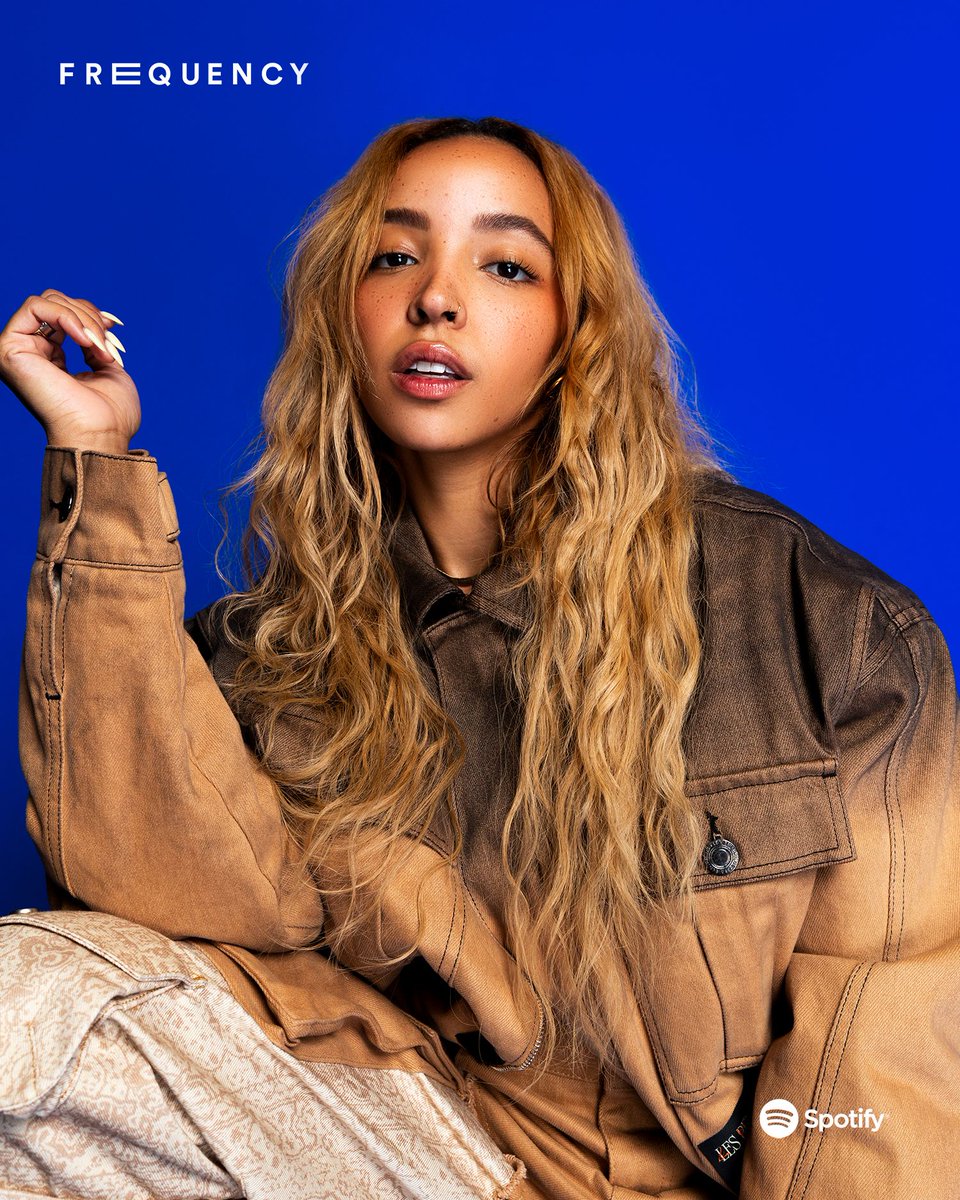 PopCrave's tweet photo. Tinashe stuns for the latest edition of Spotify’s @OurFrequency Zine. https://t.co/cxeGvFPh2D