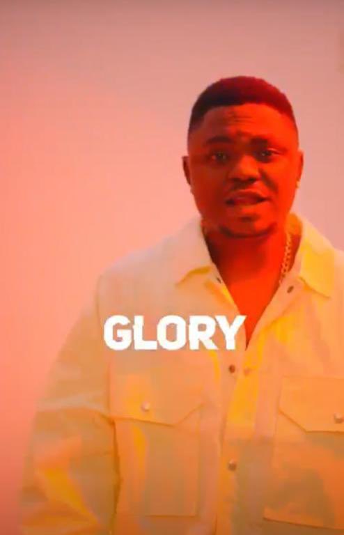 kirahdollzz's tweet photo. Guys @Wb_sickah is here to stay so get familiar with his face and his music🫠

And if you haven’t listened to “Glory” yet , click on the link below👇🏻

https://t.co/1Qv637sc1Z

#Glory #Wbsickah 
Cc: @Newedgemedia01 https://t.co/RHV6DHqOG6