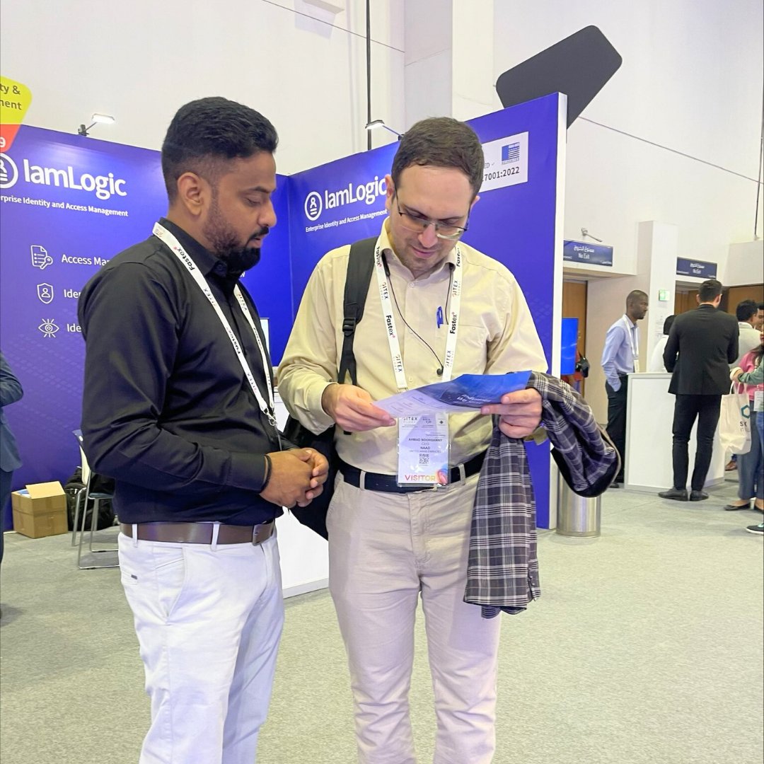 EmizenTech's tweet photo. Booth [𝗛𝟮𝟯-𝗔𝟬𝟱.𝟭𝟬] is buzzing with clients eager to share their visions. We're here to turn ideas into innovation! 💡

#GITEX2023 #AI #ML #TechInnovation #Emizentech https://t.co/7NWDdKTTjv