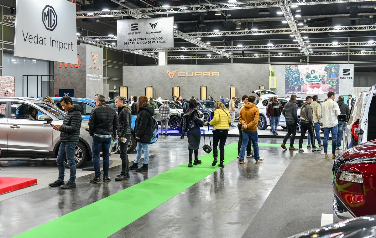 VALENCIAMOTOR tweet media