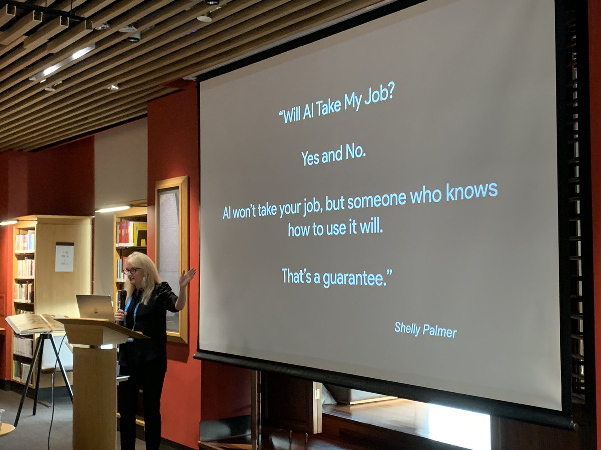 watnunu's tweet photo. So happy to have @HollyClarkEdu share her inquiry around AI with our #KeystoneBeijing community https://t.co/NQwz48U4go