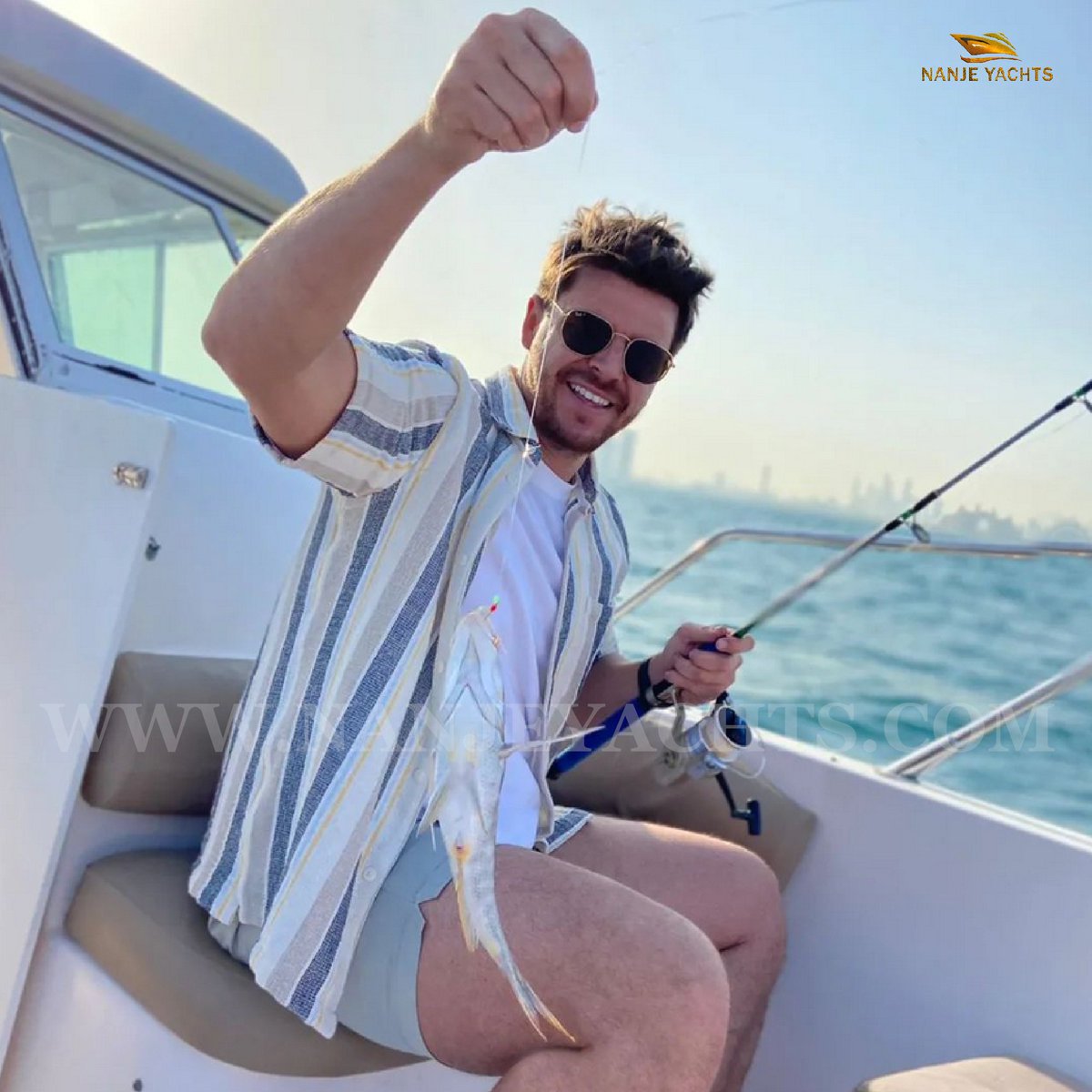 Nanjeyachts's tweet image. For those who  demand both style and a great catch, our yacht fishing charters deliver  the best fishing experience ever in Dubai. Contact Deep Sea Fishing  Dubai today for an absolute deal.
Contact Us 📞
📞 : +971503956100
🌐 : deepseafishingdubai.com
#fishinguae #fishing #uae