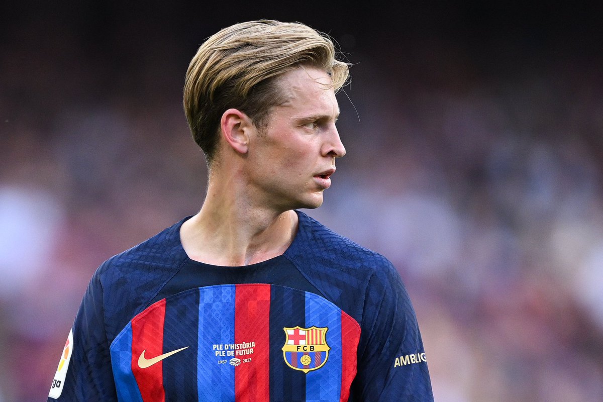 🔵🔴 Barça director Deco: “I’ve texted Frenkie de Jong’s agents to introduce myself. We didn’t touch on new deal yet but we want him to stay at Barça for many years, it’s clear”, told MD.

“It’s the same for Frenkie, Pedri, Gavi, Araújo, Gündogan… that’s the plan”.