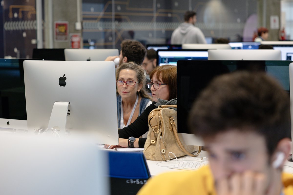 42MadridFTef's tweet image. Una nueva aventura comienza en #42MadridFTef 🚀
Ha dado comienzo una nueva Piscine Discovery Web:
5 días para aprender #ProgramacionWeb y descubrir 42 🙌
¿Están preparados para todos los retos a los que se van a enfrentar en esta semana? ¡Lo comprobaremos!💪