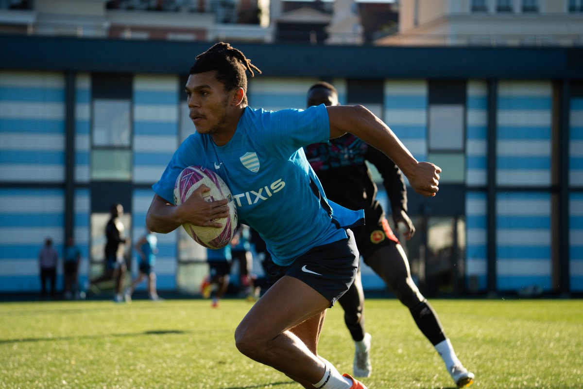 racing92's tweet photo. 7’𝓢 𝓲𝓼 𝓫𝓪𝓬𝓴 ! 🔥

📸 Retour photos sur les oppositions contre les @SeventiseRugby et les @7FRugby 

#Racing92NatixisSevens |@natixis https://t.co/JfzqlIcVVf