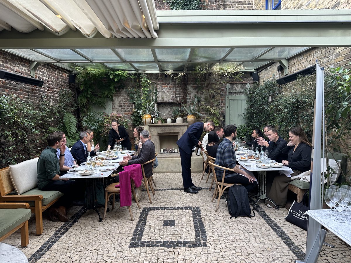 Amazing press lunch on the stunning terrace of Italian restaurant, Luca, in Farringdon to celebrate the launch of the new <a href="/DeLonghiUK/">Delonghi</a> Rivelia Coffee Machine ☕️

#presslaunch #pragency #pr #mediarelations