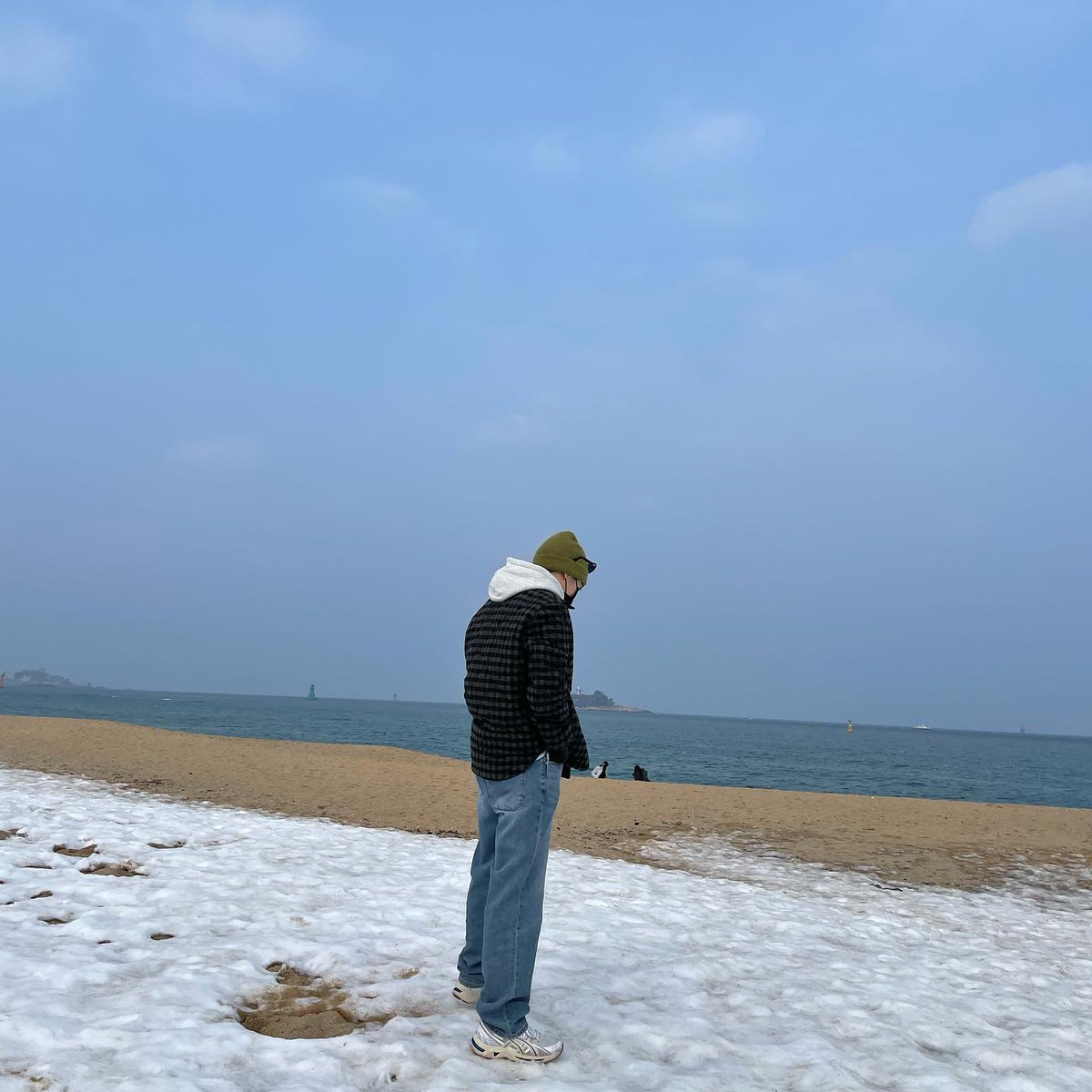 🌊🌊 tweet media