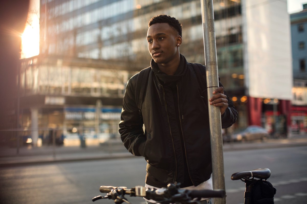 Have you checked out this article by our CEO <a href="/GermannStefan/">Stefan Germann</a> with youth leaders and partners around safeguarding young people's mental health in the face of rapid urbanisation?

Read more in <a href="/TheLancet/">The Lancet</a> 👉thelancet.com/journals/lance…

#UrbanOctober