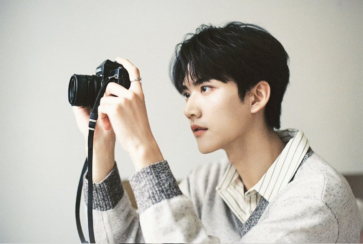 ppthyg's tweet photo. มึง กุชอบตัวเองตอนเป็นสาววายมาก มันดูไม่มีสติดี ประหนึ่งเขาถ่ายให้กัน5555555555 https://t.co/SoLWaUPi3P