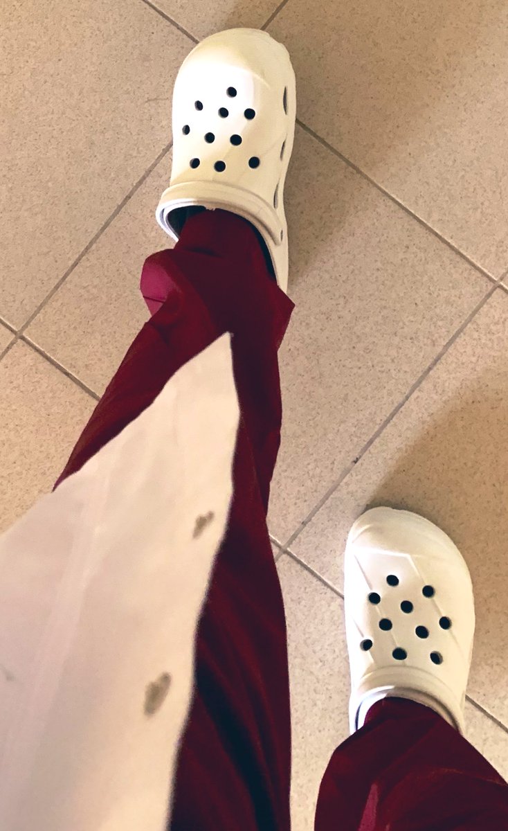 IfrahFilish's tweet photo. .....And when your outfit looks like this you see people through their vulnerabilities!
#residencedoctor #doctorinresidence #residence #medschool https://t.co/l8CQ8ilWBJ