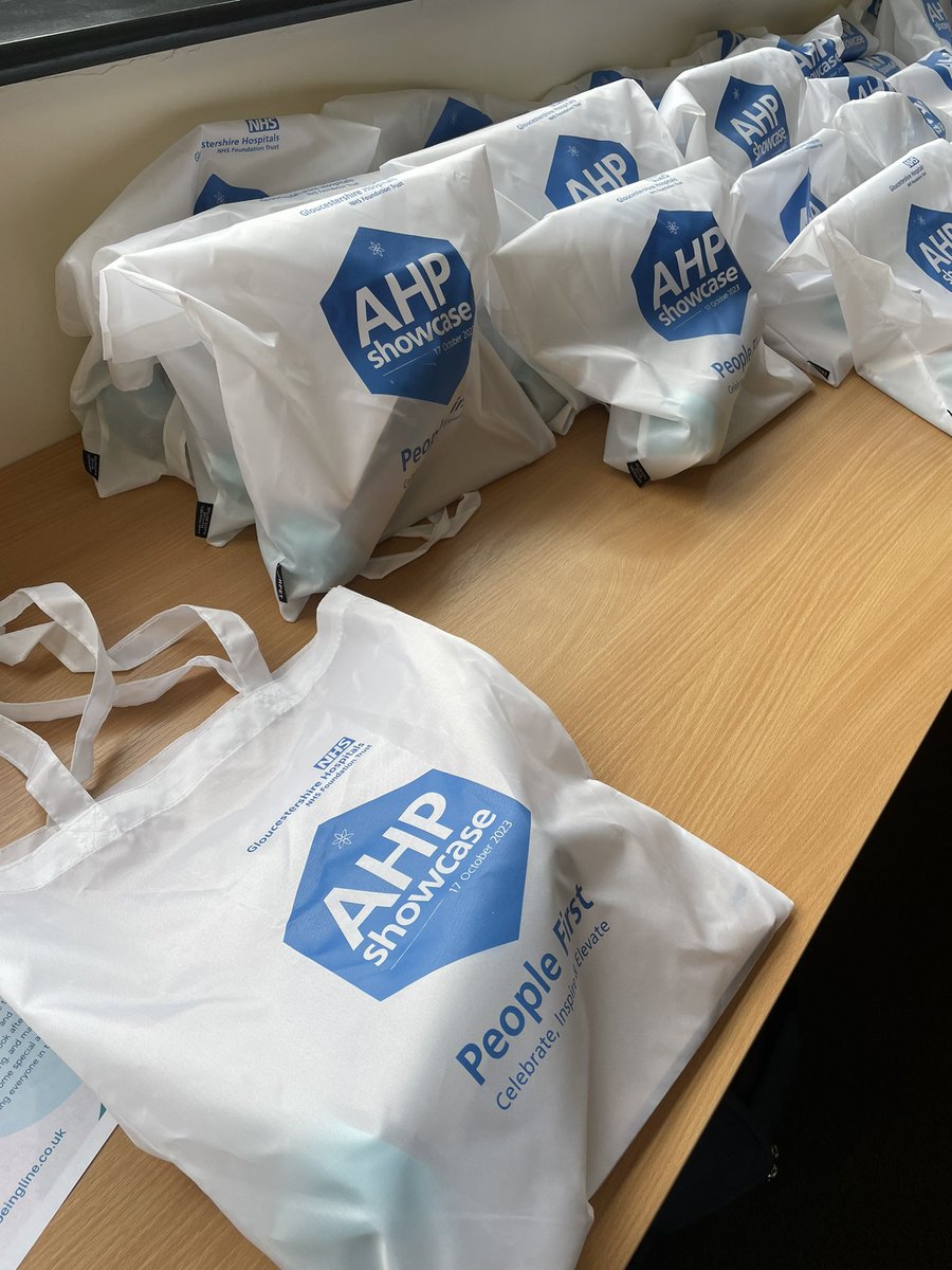 Celebrating AHP’s 🙌🏽 a vital part of the workforce in the NHS
Lots of great posters, Including one from our very own diabetes dietitian 😊.