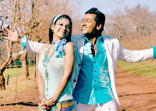 LoveNT009's tweet photo. #14yearsofAadhavan
#Suriya😍 #Nayanthara ❤ https://t.co/g4UxrL5Lfq