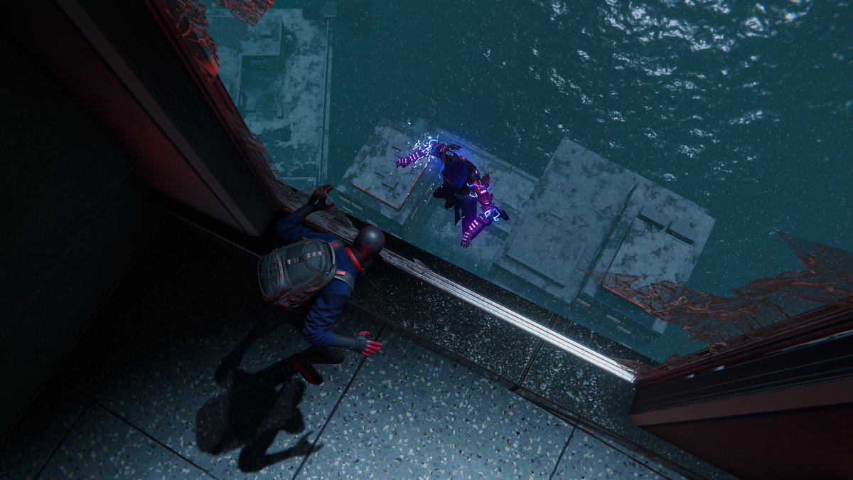 HKracman's tweet photo. I broke it 😭 #PS5Share, #MarvelsSpiderManMilesMorales https://t.co/Ev1hxbKLDF