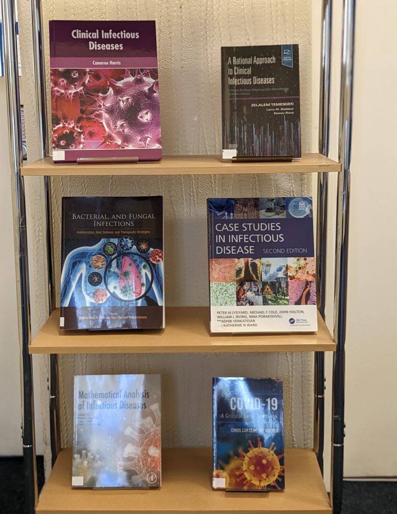 We've set up a display for our newest Infectious Diseases books at @NorthMcrGH_NHS Library in the Post Graduate Centre These books are just some of the Infectious Diseases resources we offer across our library sites - click below for the full list! ⬇️ mft.cirqahosting.com/HeritageScript…
