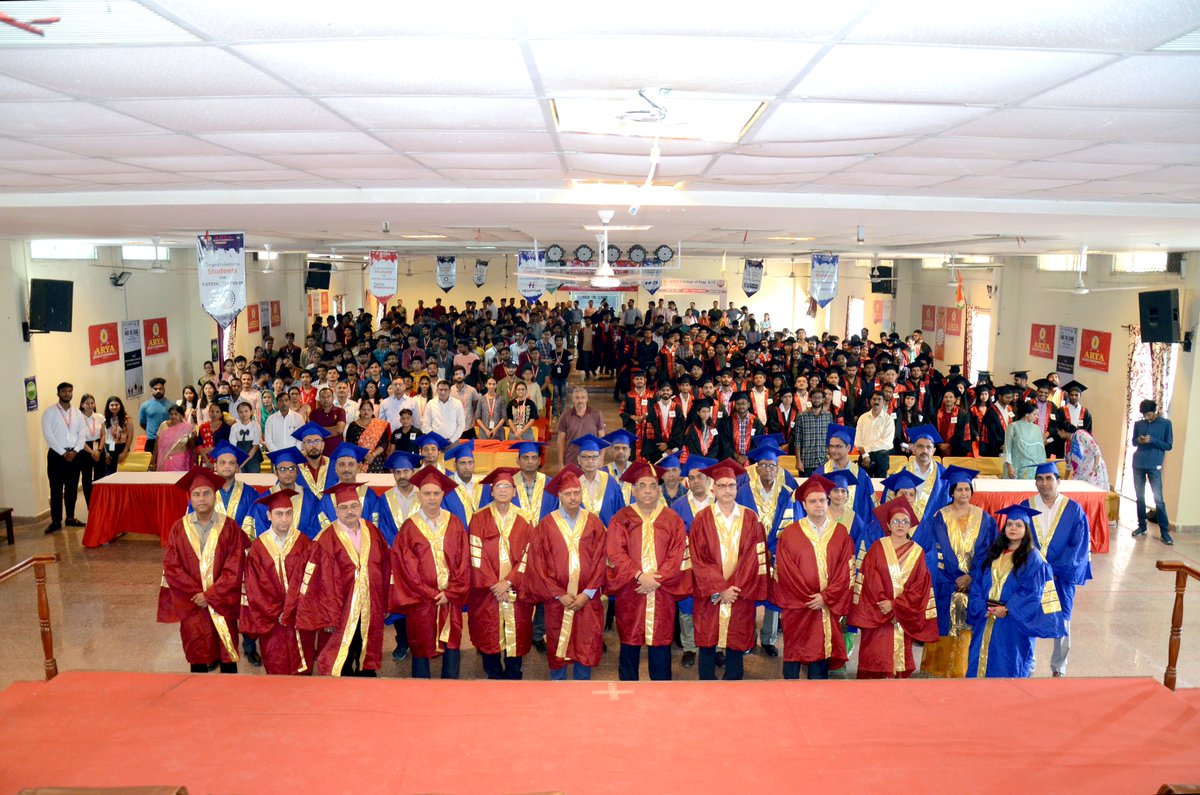 aryacolleges's tweet photo. Few More Glimpse of #GraduationDay2023
The ceremony was filled with joy, pride, and a sense of accomplishment as the graduates were acknowledged for their dedication and hard work.🎉 Family, friends, faculty, and staff joined in the celebrations, making it a truly memorable day. https://t.co/h6nqDDNowU