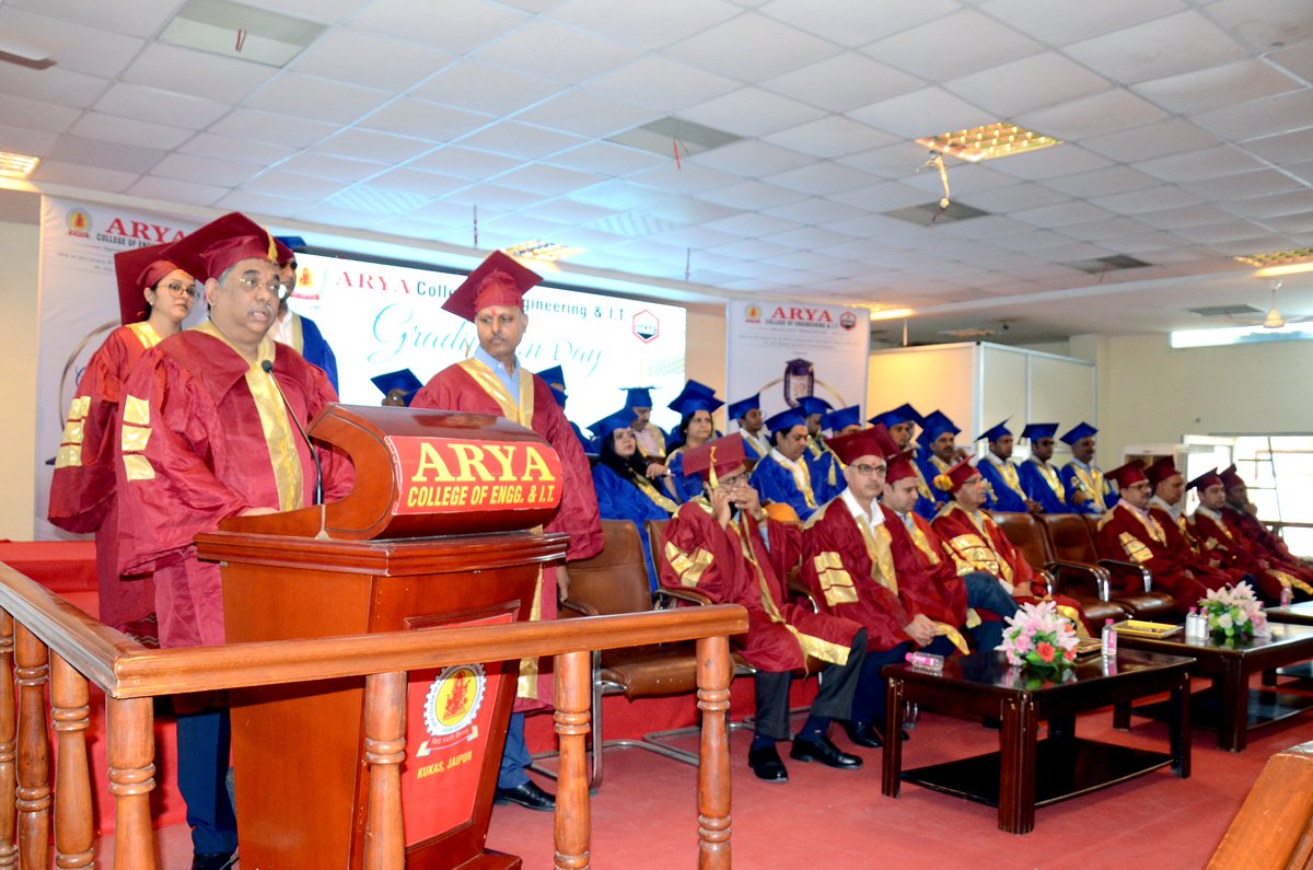 aryacolleges's tweet photo. Few More Glimpse of #GraduationDay2023
The ceremony was filled with joy, pride, and a sense of accomplishment as the graduates were acknowledged for their dedication and hard work.🎉 Family, friends, faculty, and staff joined in the celebrations, making it a truly memorable day. https://t.co/h6nqDDNowU
