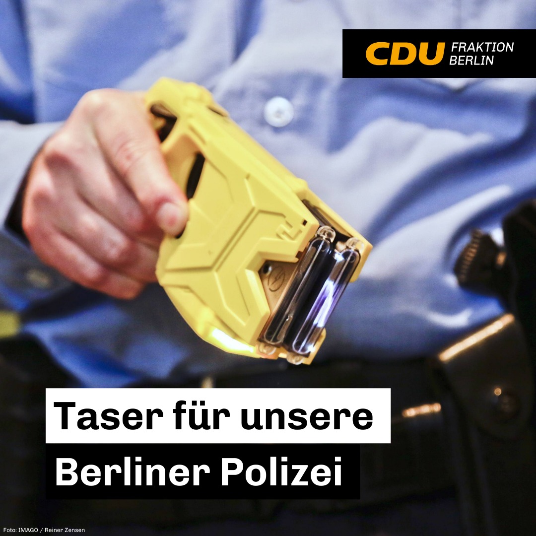 cduxhain's tweet photo. Die CDU-Fraktion Berlin stärkt unserer Polizei Berlin den Rücke. Mit dem Distanz-Elektroimpulsgerät, auch Taser genannt, geben wir  unseren Sicherheitskräften ein weiteres wirksames Werkzeug in die Hand. #CDU #sicherheit #teaser  #polizeiberlin https://t.co/PWZzAekesp