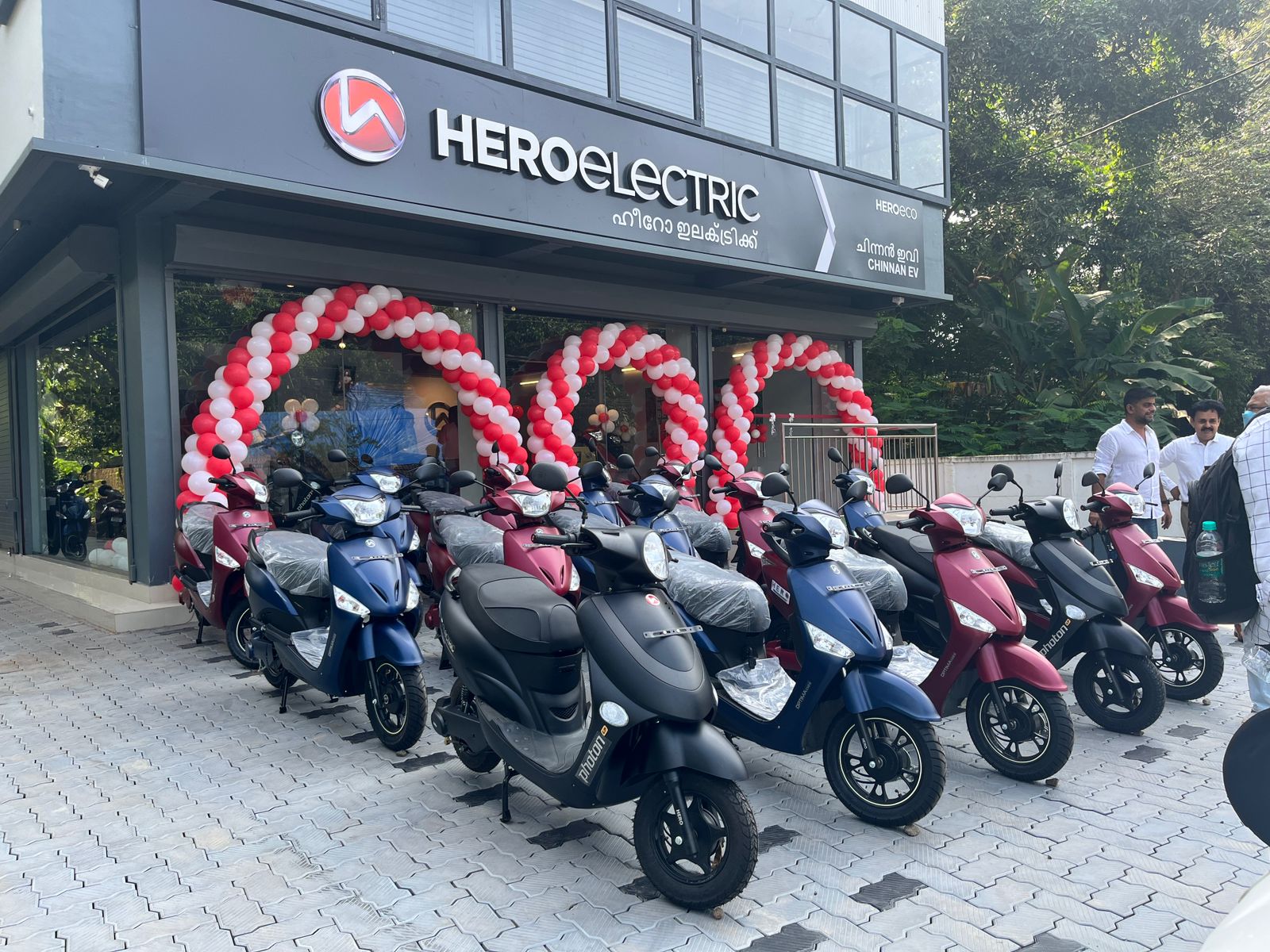 Hero electric best sale bike franchise cost