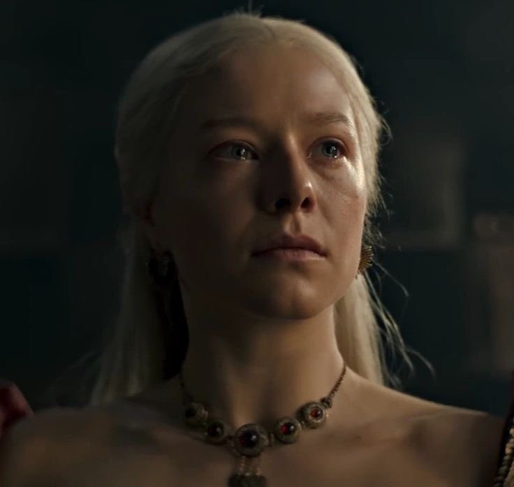 rhaenyrasrealm's tweet image. emma d’arcy’s eye acting as rhaenyra is seriously the best. they deserved all the awards and nominations