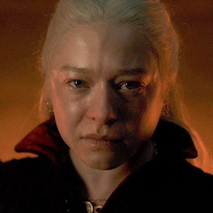 rhaenyrasrealm's tweet image. emma d’arcy’s eye acting as rhaenyra is seriously the best. they deserved all the awards and nominations