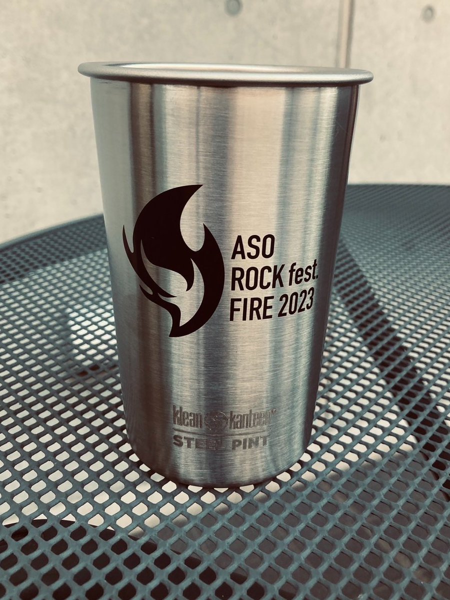 asorockfes's tweet photo. 【Klean Kanteen】
ASO ROCK FEST'FIRE2023
Klean Kanteen
コラボパイントカップ　1,200円（税込）

「脱プラカップ」阿蘇ロックのエコロジーな取り組みとして作成しています。
来年のフェスに持って来てください🥹
📣10月20日まで販売中↓↓
https://t.co/xjZgWnJrVU https://t.co/5zyMrjS9JL