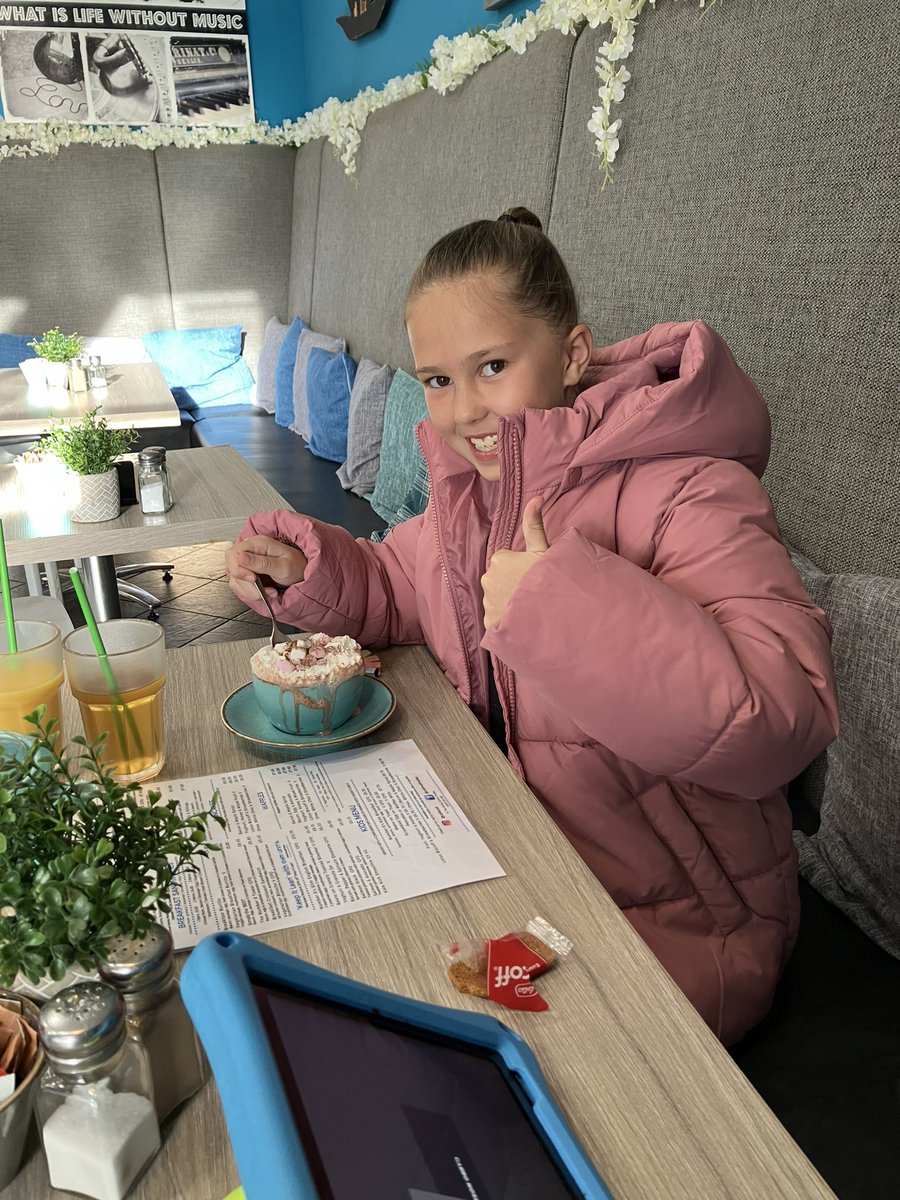 Happy birthday my gorgeous girl! Can’t believe u are 9 🤯. Next stop Alton towers 😃