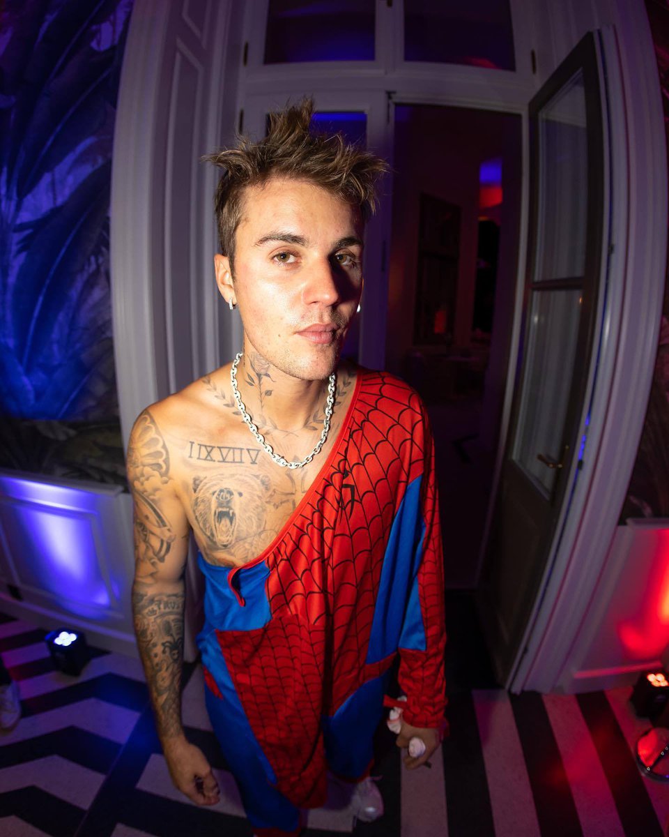hailsrhodebiebs's tweet photo. my kind of spider man https://t.co/WC2NWOXKaz