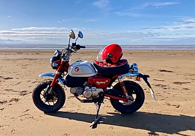 GHorton2012's tweet photo. Had the #Hondamonkey #125 3 weeks and 600 smiles later..Love it!! https://t.co/AWKsjSAyti