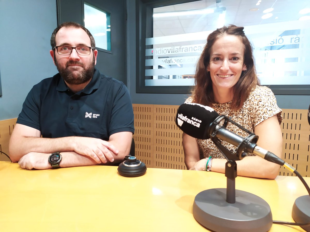 penedesenxarxa's tweet photo. A 2⃣ hora hem continuat parlant de la llei de Benestar animal i després a la secció de "Ciberseguretat" hem parlat de la seguretat en el desenvolupament d’aplicacions @teradisk 

👂https://t.co/DfFoLM4Sby https://t.co/wYaGDuTpva