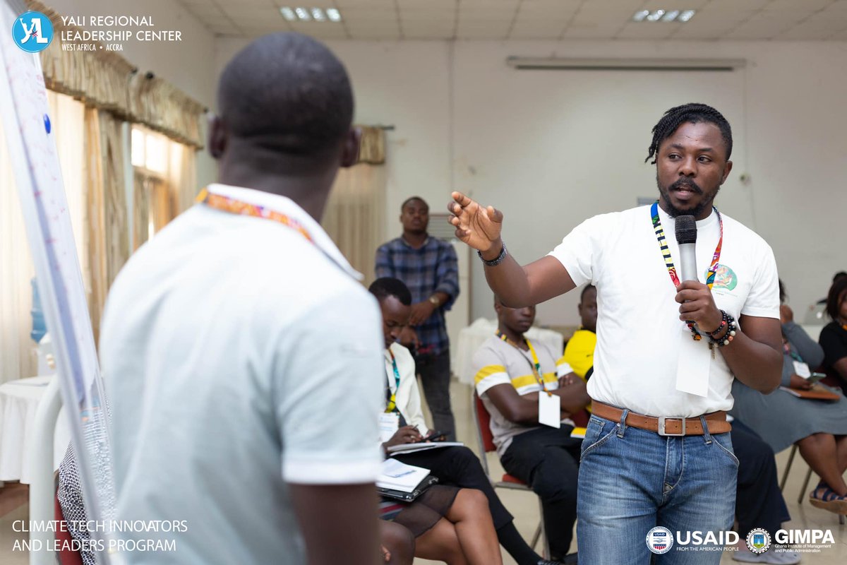 Esther_Cobbah's tweet photo. I am thrilled to be equipping African change makers in the @YALIRLCWA program. Together with @StratcommAfrica we are empowering them to successfully communicate their innovations and bring about the transformation needed to improve livelihoods.#YALIClimateTechProgram #Africa https://t.co/HHqJZ3zxlE