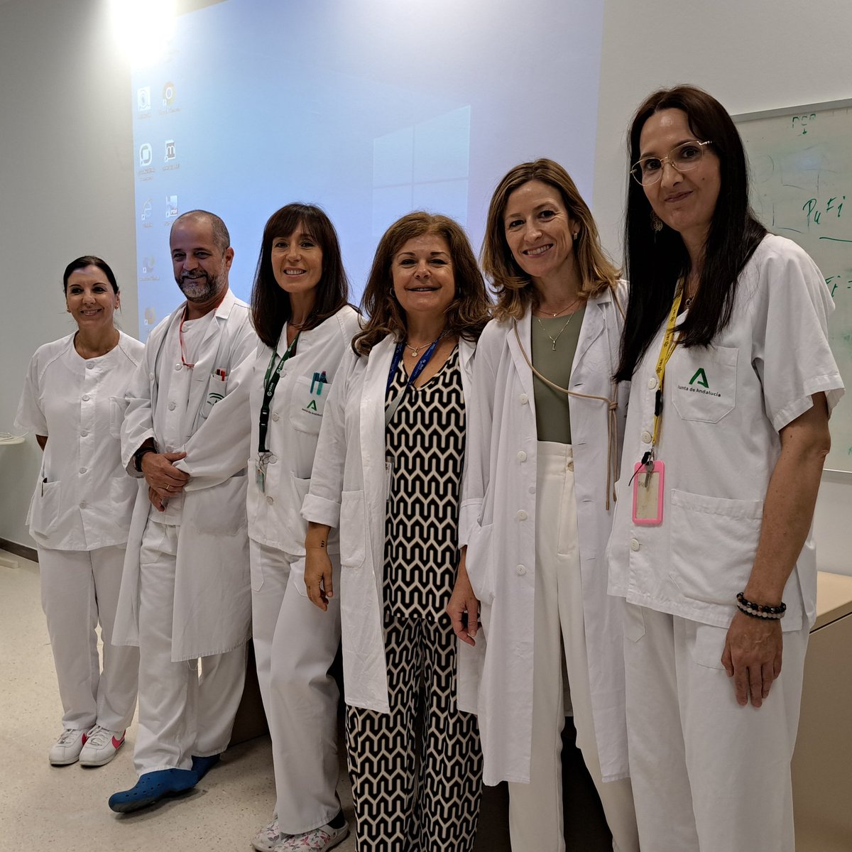 Hospital Universitario Poniente tweet media