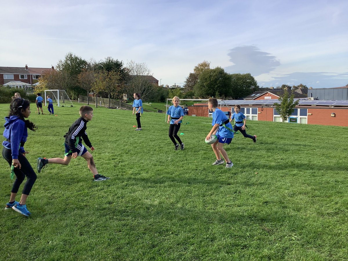 StAgnesY5's tweet photo. Fantastic work in PE yesterday. We worked in our attacking skills in Tag Rugby. #StAgnesPE https://t.co/OXKjz53V47