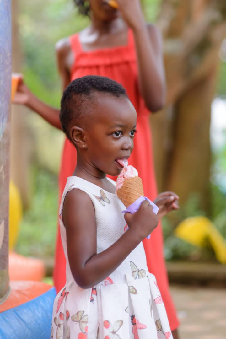 Thank goodness the sun is up today... it's good weather for some delicious, succulently prepared, smooth Ice cream!😋 #replenishYourHealth!  #CallOrWhatsapp 0783 697 597 / 0700 746 520. #makemomories #tuesdaythoughts #kidsparties.