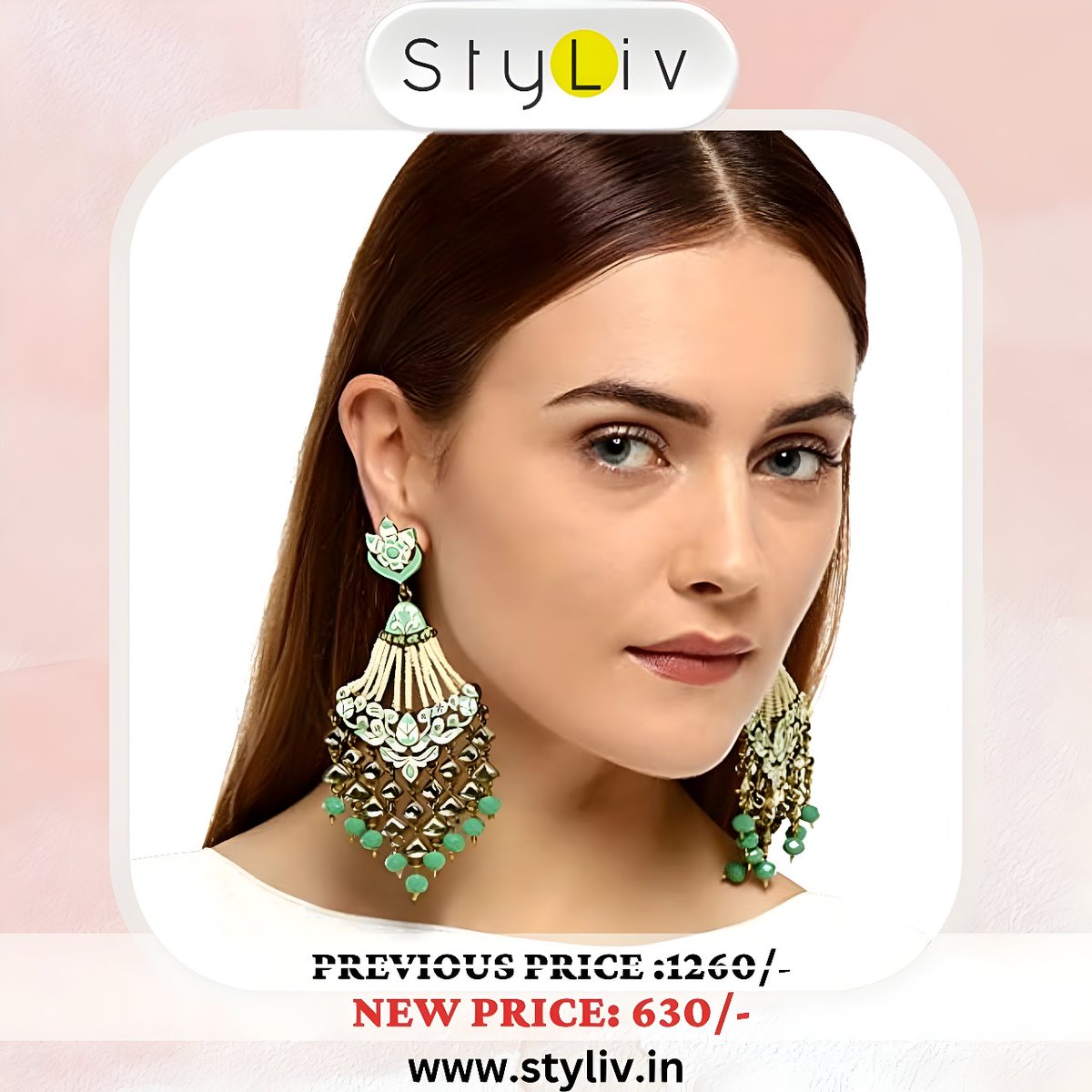Dazzle yourself with these elegant kundon meenakari chandbalis
Previous Price :1260/-
New Price: 630/- 
styliv.in

#StylivDussehraSale
#FestiveFashion
#ElegantEarrings
#JewelrySale
#DazzlingChandbalis
#MeenakariMagic
#DiscountAlert
#FestiveJewelry
#FashionDeals