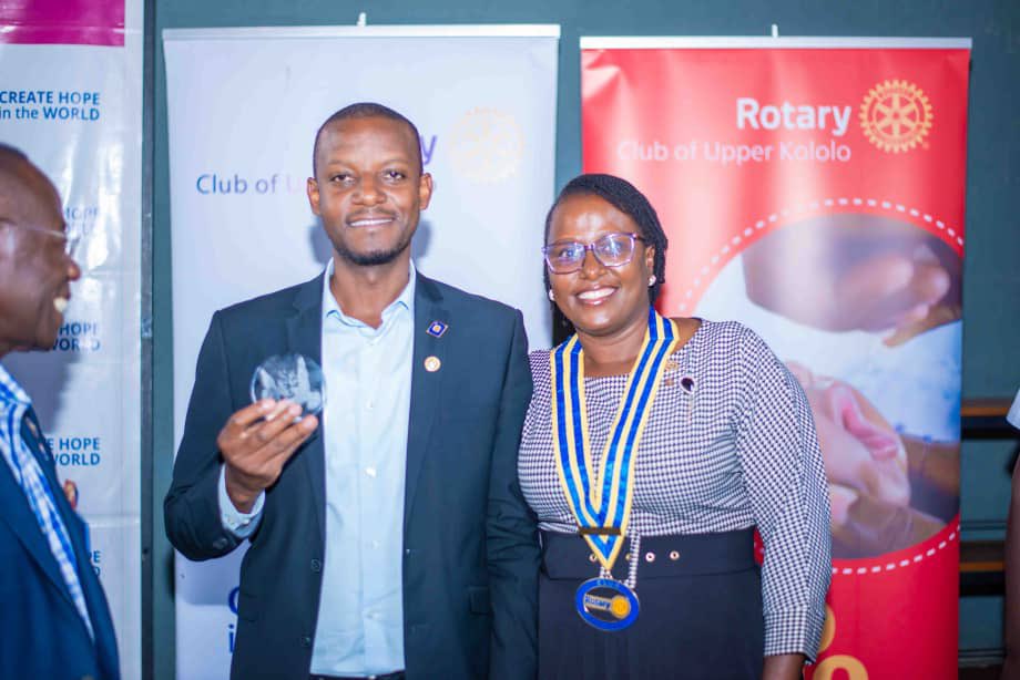 RCUpperKololo's tweet image. #Highlight of the week 🎉🎉🎉

Celebrating a Remarkable Achievement of the second Major Donor in the Club - MD Brian Buhanda 💸

Thank you for Igniting a Legacy of Generosity and service. 🔥🌟 

#DonorRecognition