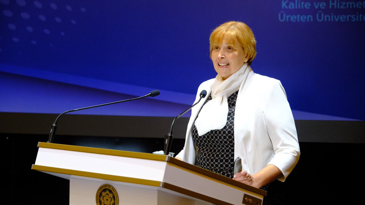 Üniversitemiz Sağlık Bilimleri Fakültesi Ebelik Bölümü tarafından "Macaristan'da Ebelik Eğitiminin Bugünü ve Yarını" adlı panel yapıldı.
1️⃣