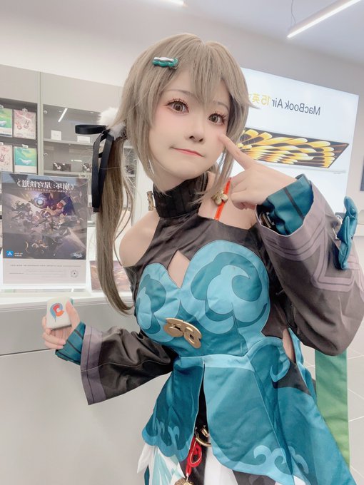 Twitterのコスプレ画像2