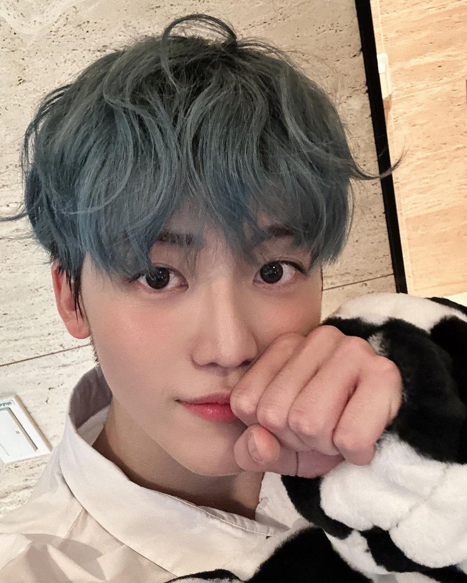 jmwtfeed's tweet photo. #JAEMIN #재민 #WINTER #윈터 https://t.co/XBVKDuIM6i