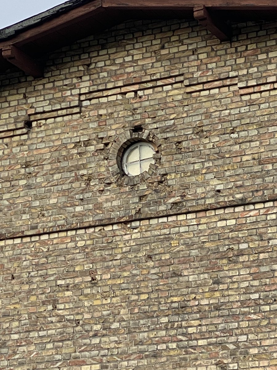 MyBattleGuide's tweet image. What do you think, sniper or machine gun post?
#battleofberlin #halbepocket