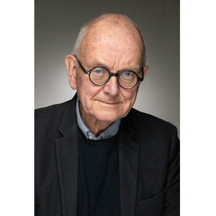 nickgregan's tweet photo. I took this portrait of Dr Henry Marsh for @wimbookfest @DrHenryMarsh #2MinutePortraits #author #doctor #medicine #DoNoHarm:StoriesofLifeDeathandBrainSurgery #surheon #neurosurgeon #portrait #portraiture #portraitphotography #piced #pictureeditor #artdirector #creativedirector https://t.co/fIyxW4UPbi