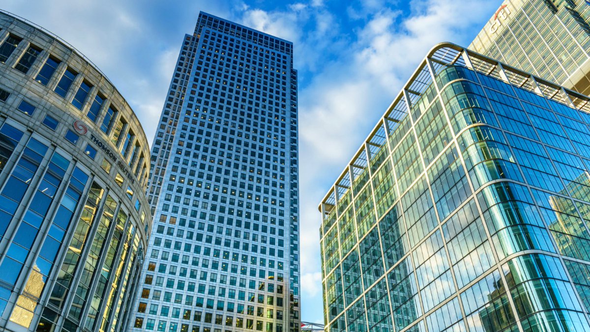 Last chance until you can join us on a #WalkingTour through #CanaryWharf and explore new developments and the arrival of the Elizabeth Line. Come and find out what else #CanaryWharf has to offer! Book now! 🎟️ ow.ly/1NLZ50PrIbT #NLAPlacemaking