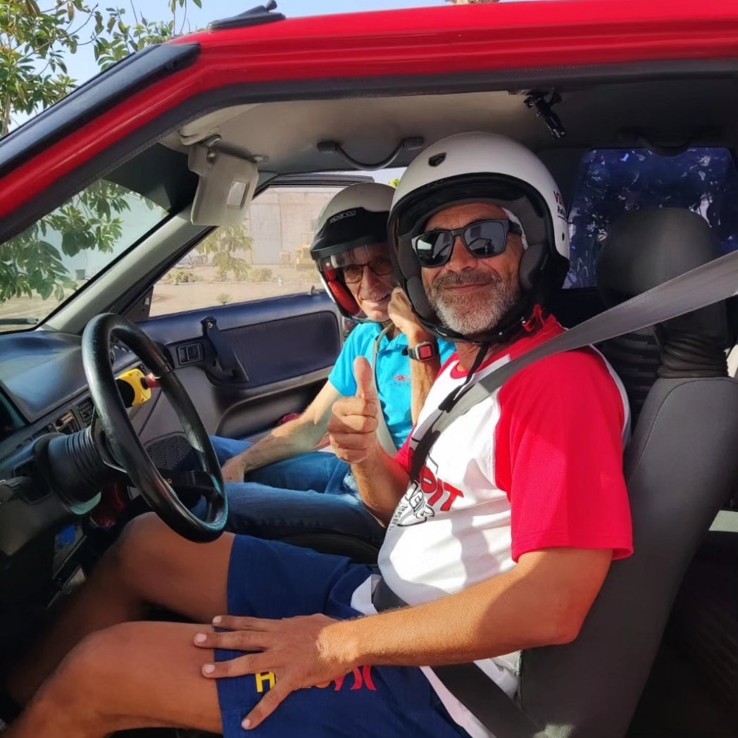 💥 Este pasado fin de semana, nuestro compañero Lee Bautista, ganador de la experiencia <a href="/VDMRallyAcademy/">VDM Rally Academy</a> a través de nuestro programa de puntos en la comunidad, pudo disfrutar de la sabiduria y experiencia que le brindo Domingo Suárez.
🫶 Muchísimas Gracias.