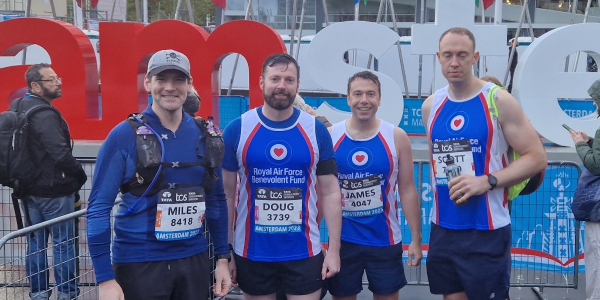 A group of RAF personnel took part in the Amsterdam Marathon on Sunday 15 October, raising money for the RAF Benevolent Fund. 'It was a great feeling reaching the end of the marathon and celebrating our achievement together.' ➡️ brnw.ch/21wDAqU