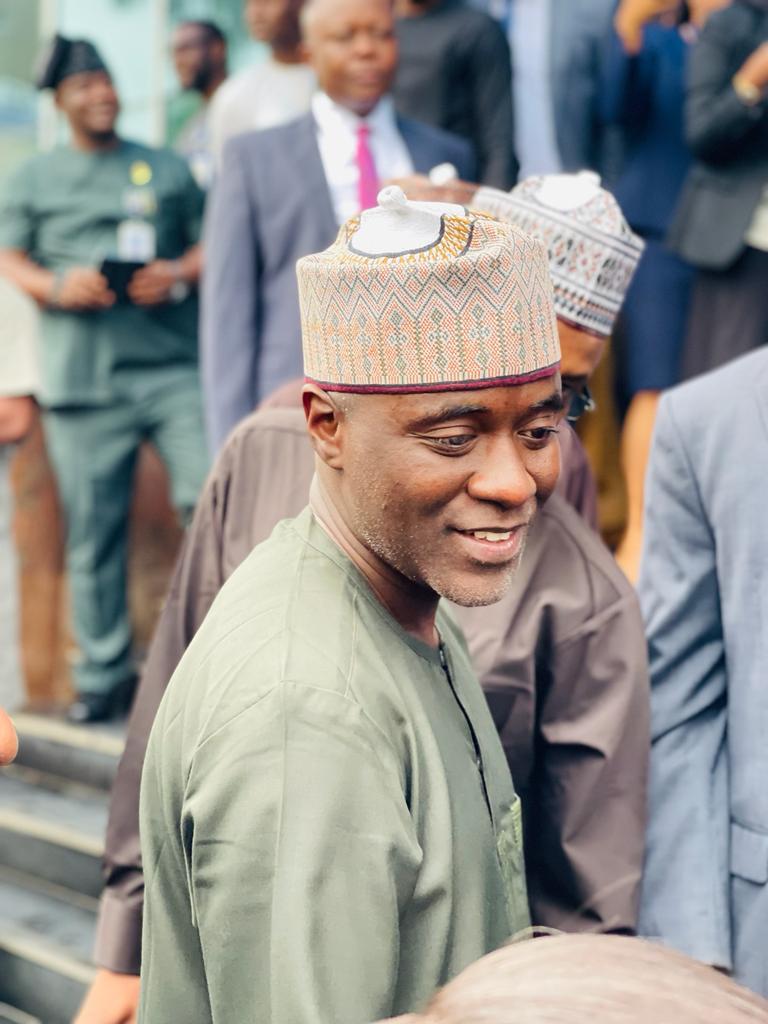 NgComCommission's tweet photo. Arrival of Dr. Aminu Maida @Dr_AminuMaida the Executive Vice Chairman/CEO. The EVC was received at the Maitama Head Office by Senior Management Staff of the Commission. https://t.co/gvpgBwfBPu