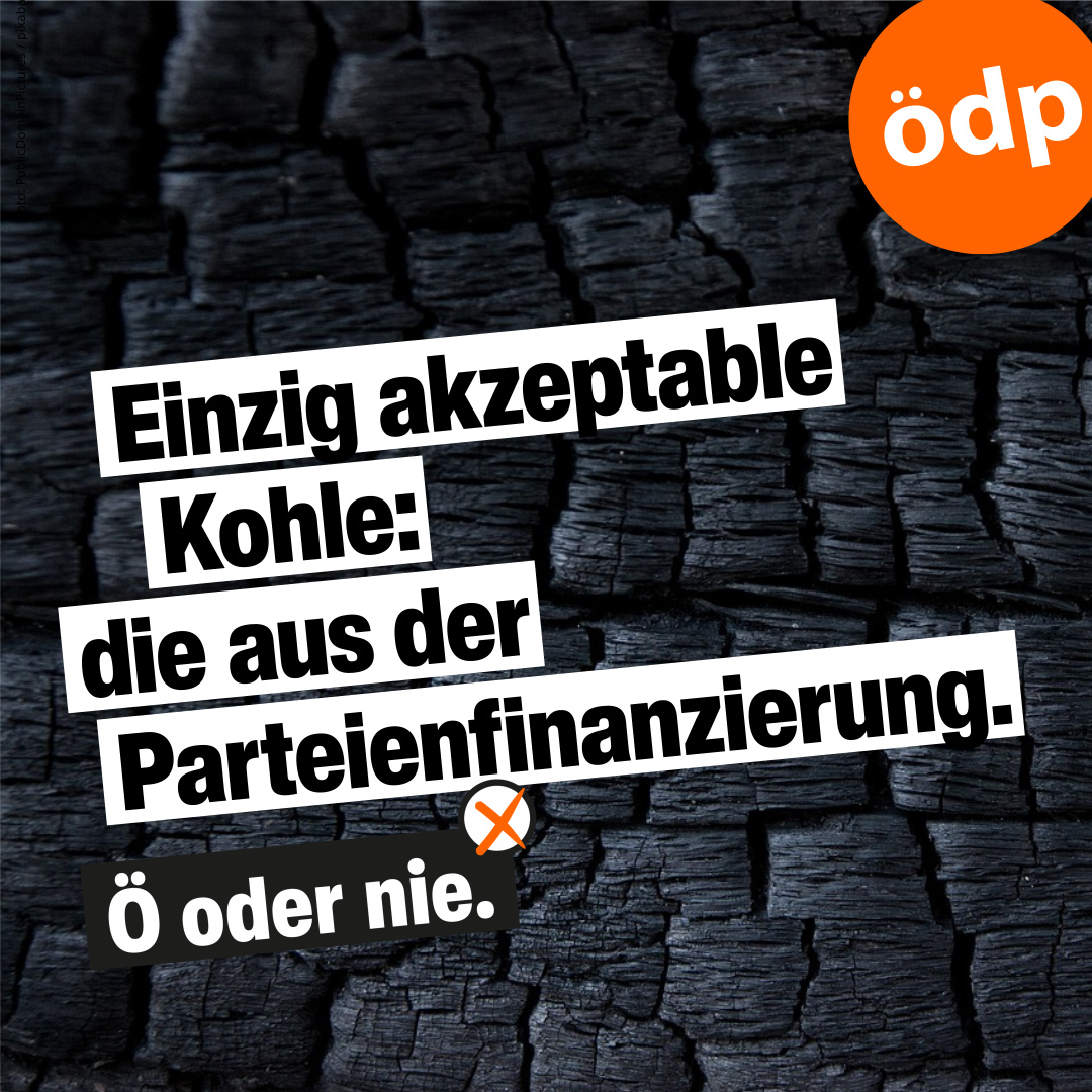 Mit 1,8% haben wir uns mit einem kleinen Zuwachs behaupten können. Wir sind jetzt die stärkste Partei in der außerparlamentarischen Opposition nach der FDP. Unser Stück vom Kuchen der Parteien-Finanzierung sichert direkt das nächste Volksbegehren.
#ÖDP #orangeaktiv #öodernie