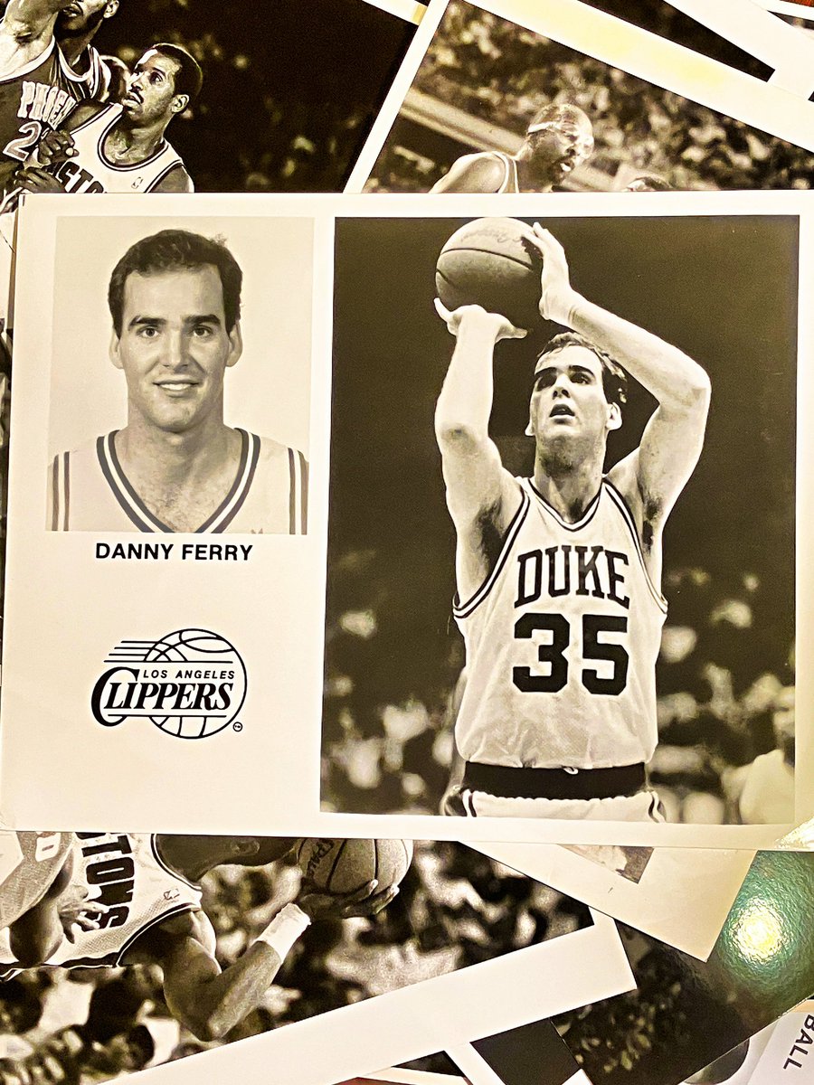 MEGAMIxxKURO's tweet photo. #ダグバックの毎日がお宝DAY 【59】
10/17生 #DannyFerry
1989-90 team issued 8x10
@LAClippers #ClipperNation
@cavs #LetEmKnow https://t.co/1V3GOaEq9c