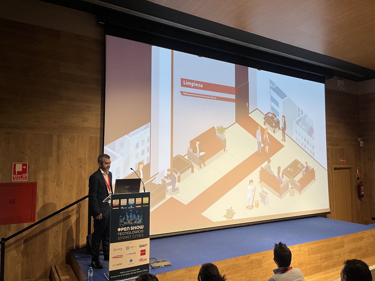 Rev_Limpiezas's tweet image. 😊 Abre el panel dedicado a la seguridad del futuro, #Acciona Facility Services mostrándonos la tecnología de #sensorización y #medición que son las herramientas que nos permiten tomar decisiones en tiempo real 
#facilitymanagement #datos #seguridadlaboral