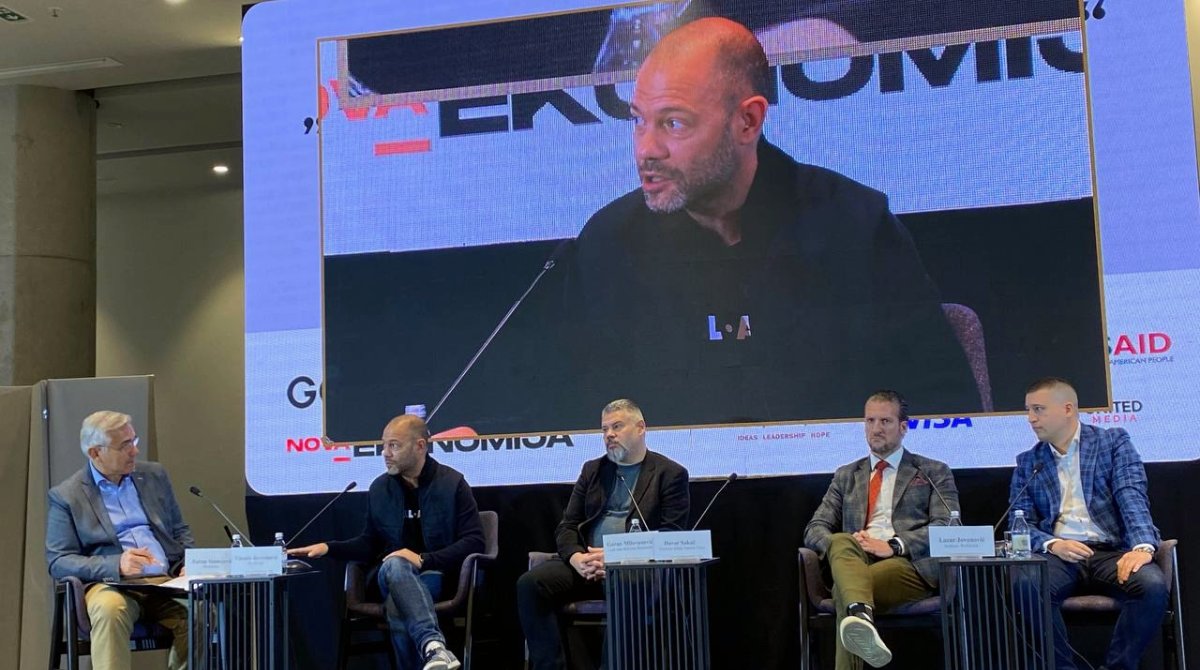 📸Yet again, our founder <a href="/vjevremovic/">Mr.Vito</a>, took the stage to discuss the future of media in the age of AI, VR, and blockchain. Starting to think he's got a secret ambition to be a talk show host! 🎤Kudos to the valuable insights provided by fellow panelists and <a href="/Nova_ekonomija/">NOVA EKONOMIJA</a> for