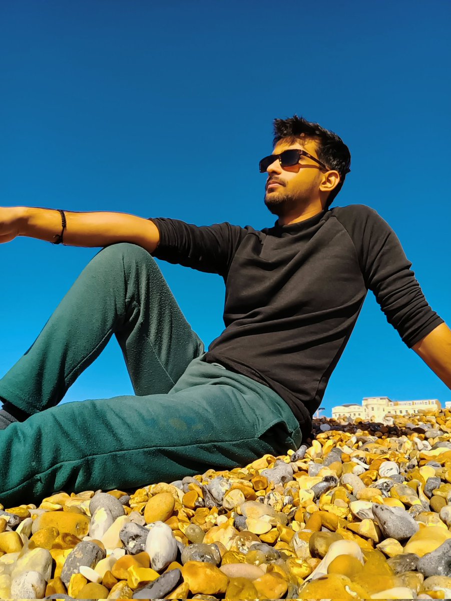 hawaaizada's tweet photo. #London photo dump 🫶✌️ https://t.co/XCLQPHcpYy