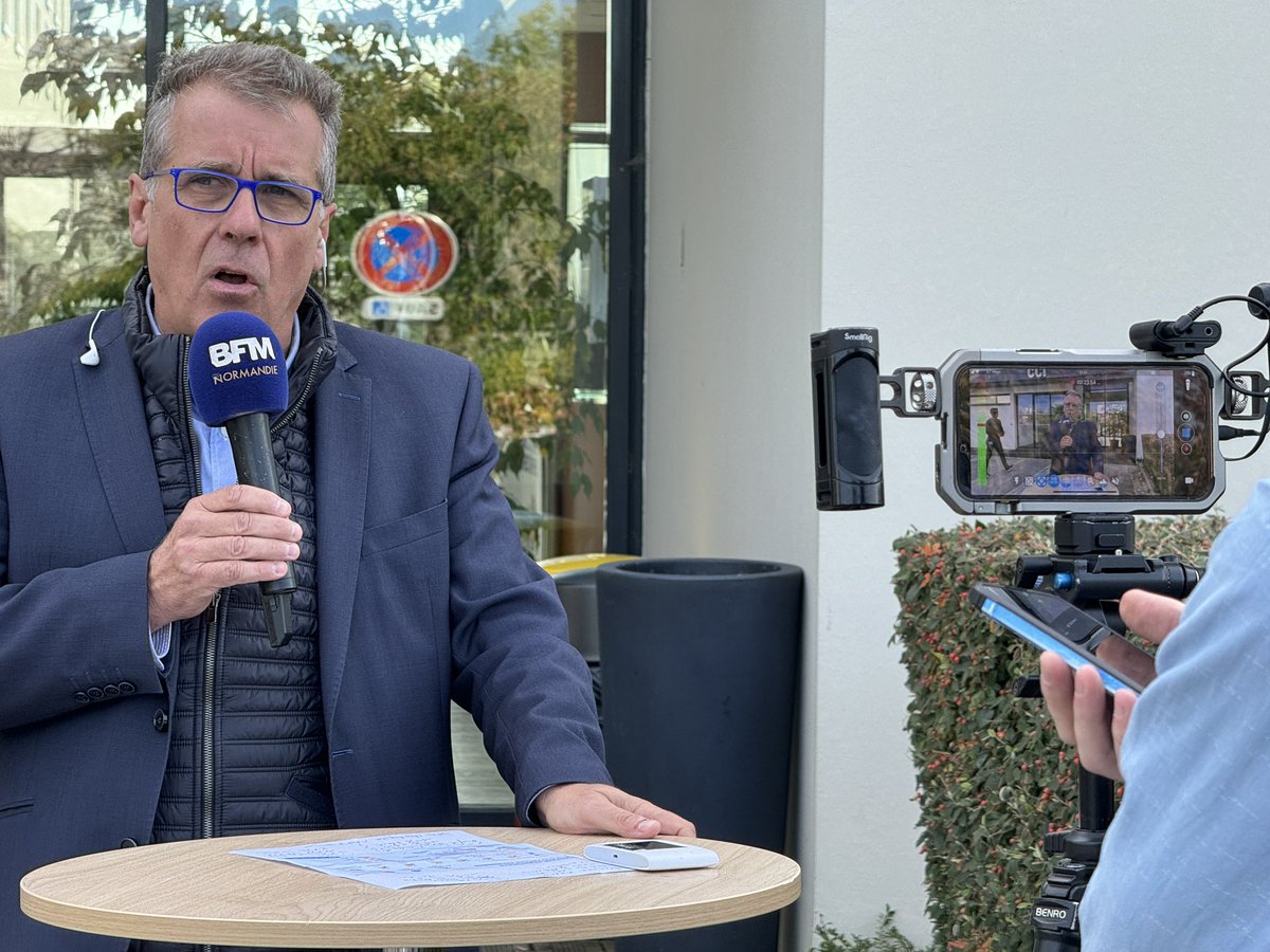 En direct de la @CCICaen pour le JT de midi <a href="/BFM_Normandie/">BFM Normandie</a> #export <a href="/bfmbusiness/">BFM Business</a>